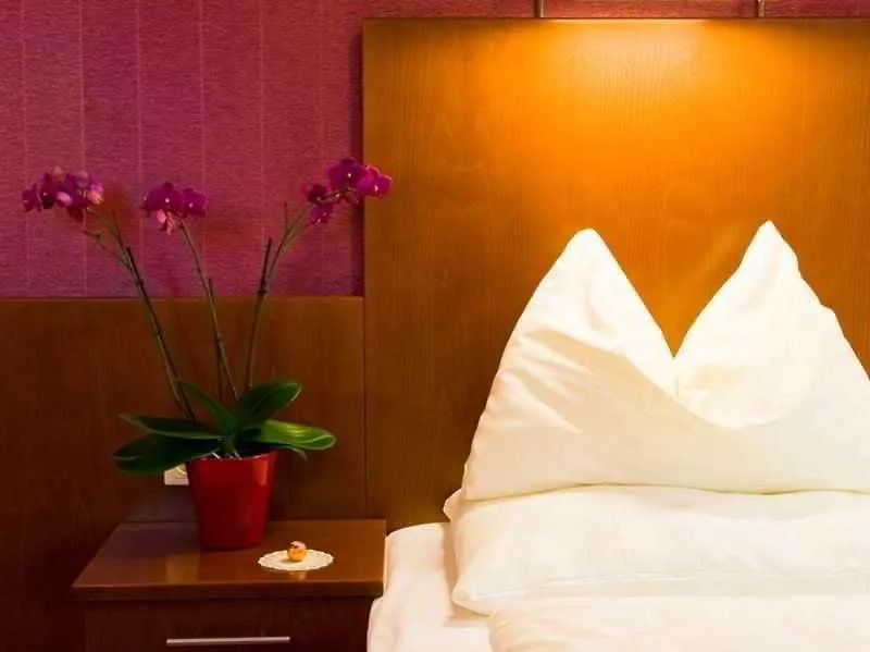 Hotel Via Roma Salzburg 4*,