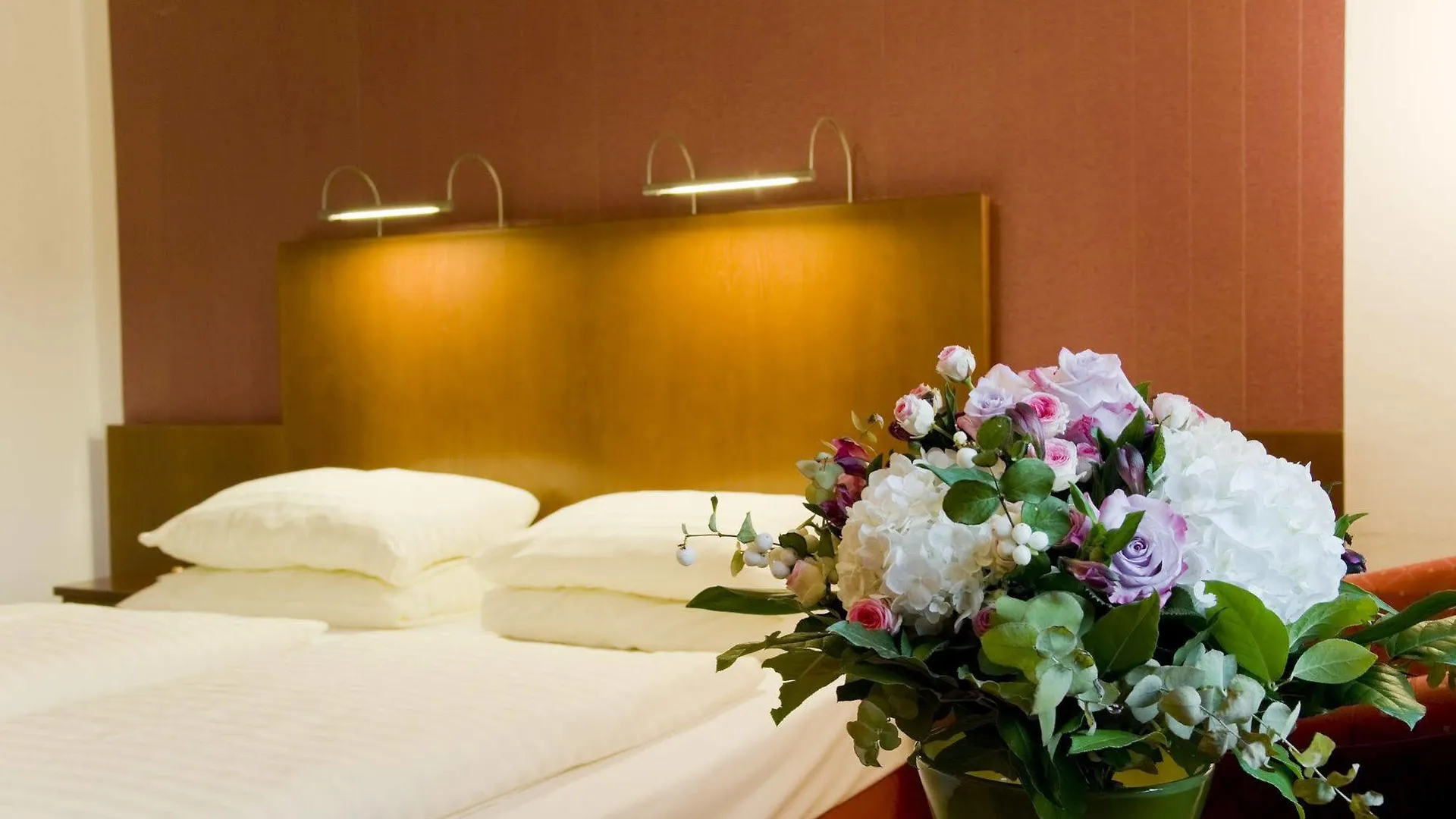 ****  Hotel Via Roma Salzburg Austria